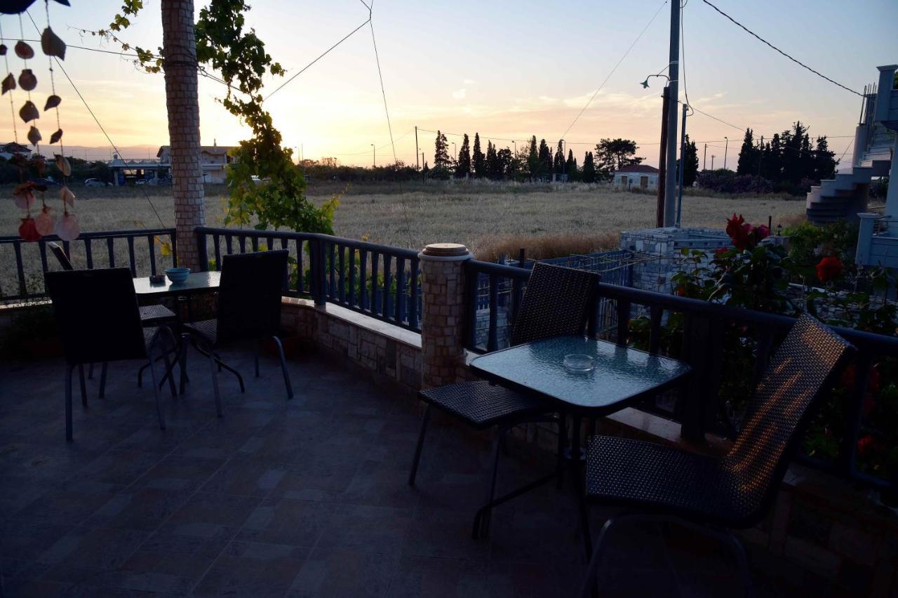 Stone Villa Corinth 外观 照片