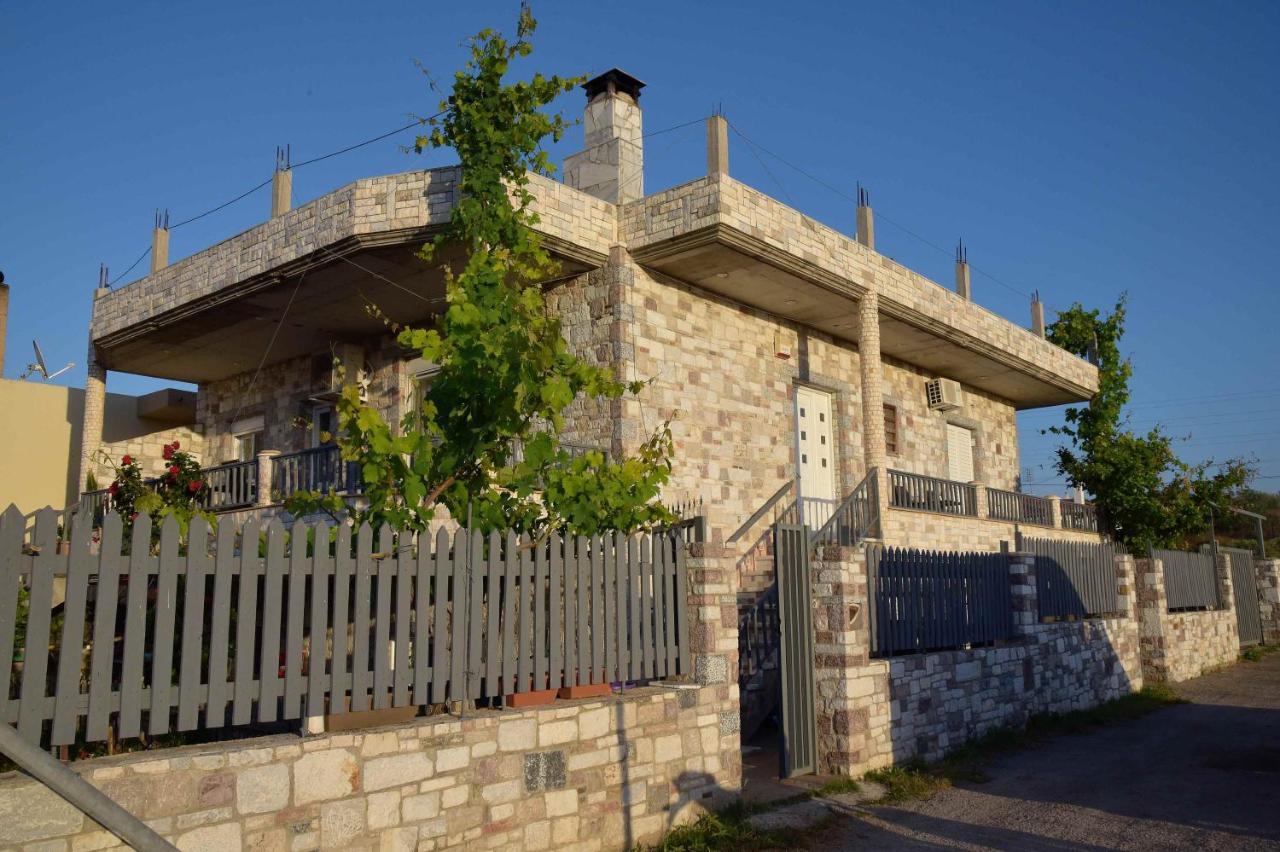Stone Villa Corinth 外观 照片