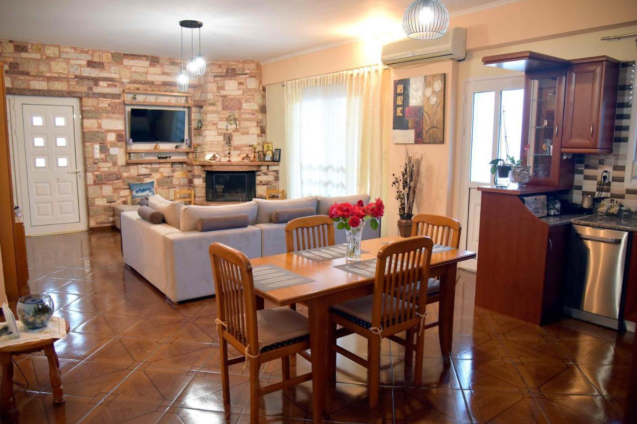 Stone Villa Corinth 外观 照片